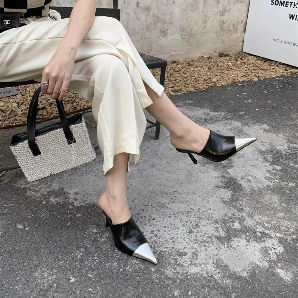 2024 Primavera E L'estate Nuovo Stile Punta A Punta A Spillo E Moda Baotou Mezza Resistenza Color Block Pantofole Tacco Alto Med