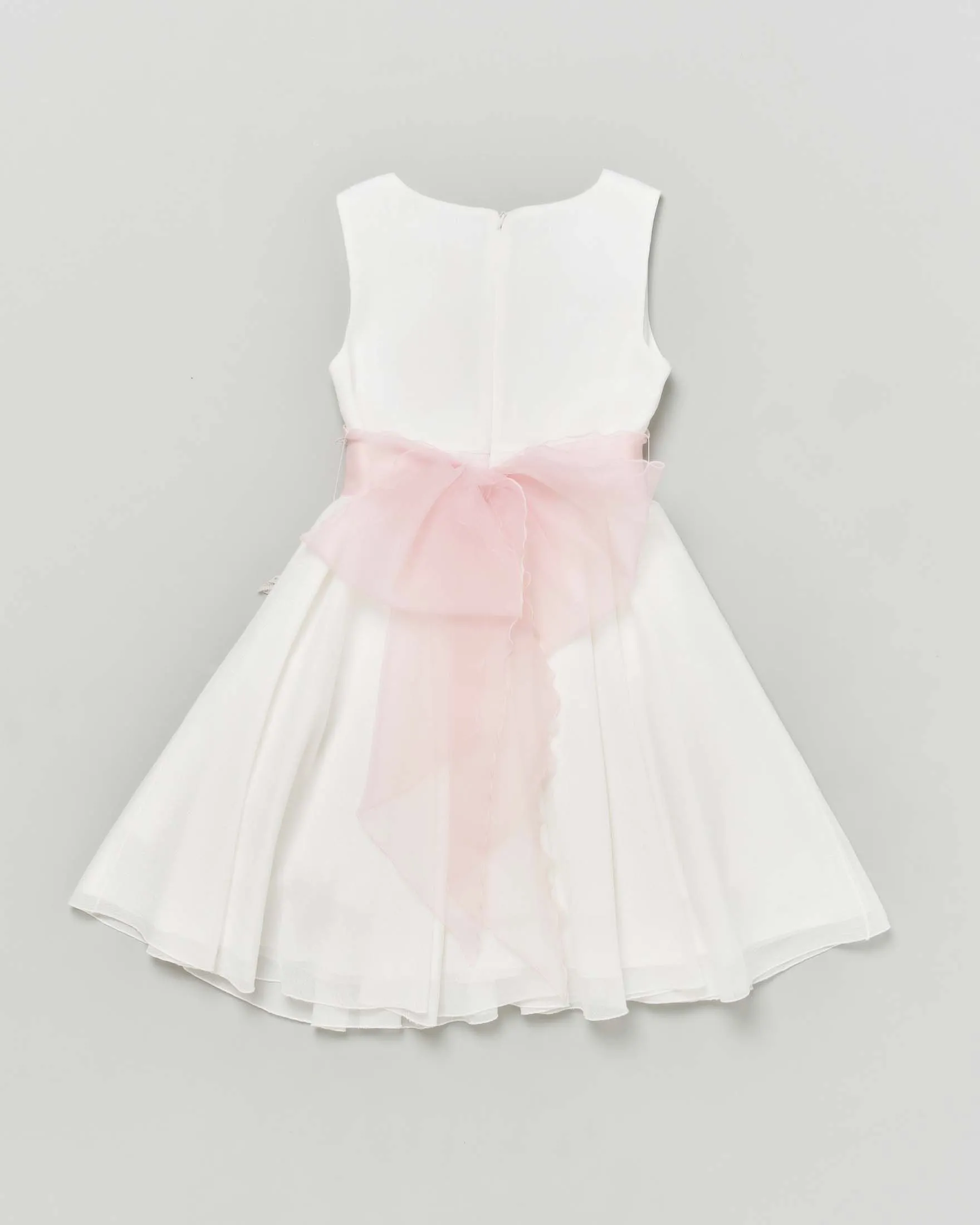 Abito corto bianco effetto lurex con gonna a faldoni e fascia rosa in organza con fiori 14 anni