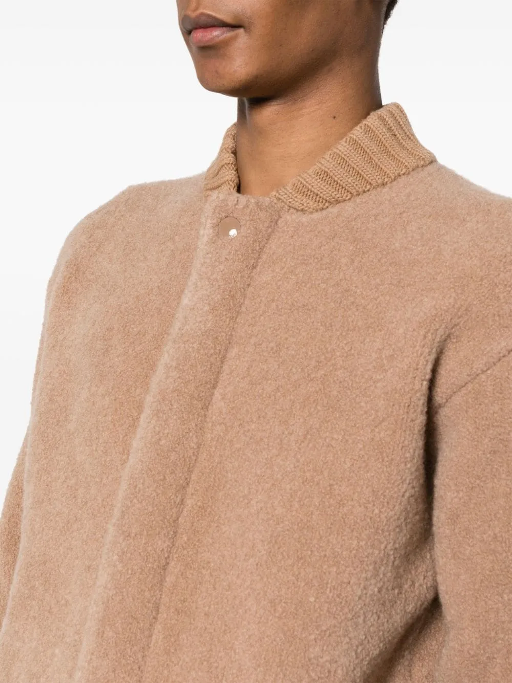 Cardigan con tasche in beige - uomo