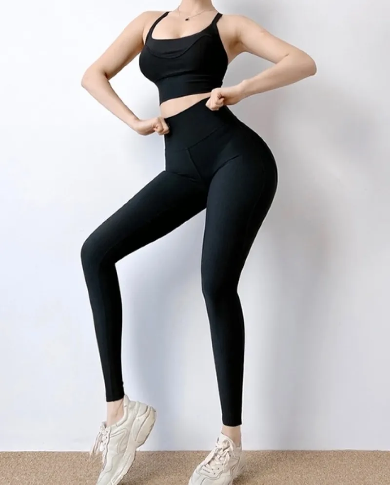 Cloud Hide Fitness Yoga Set Abbigliamento sportivo da donna Abbigliamento da allenamento Booty Pants Leggings Sport Crop Top Bra