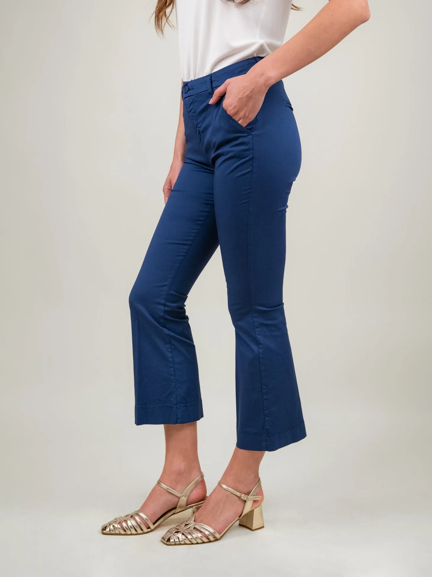 PANTALONE A TROMBETTA IN COTONE BLU