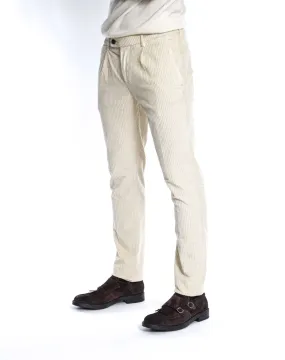 Pantaloni una pinces in velluto rocciatore color avena | NO LAB